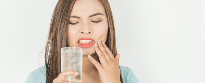 3 erros do dia a dia que causam a sensibilidade nos dentes (e como evitá-los!)